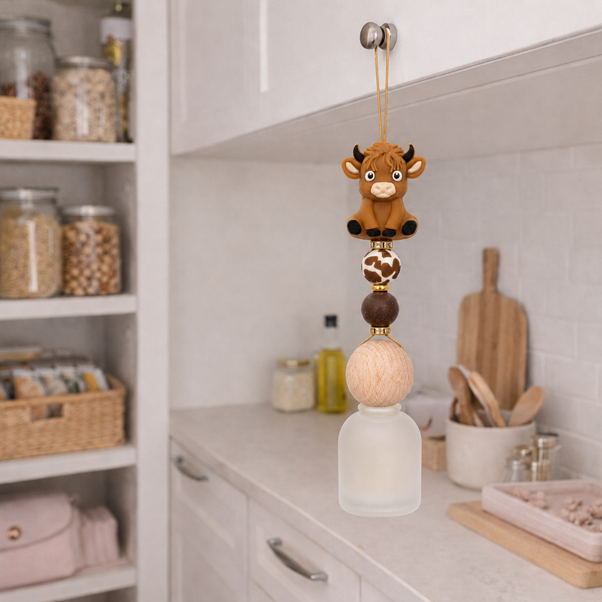 Car Diffuser - Hanging - Highland Cows (with refill bottle)