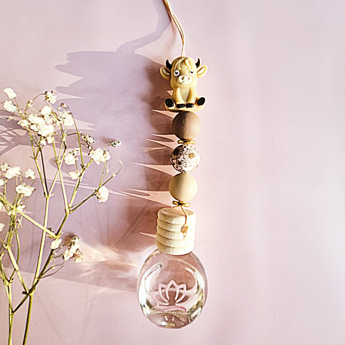 Car Diffuser - Hanging - Highland Cows (with refill bottle)