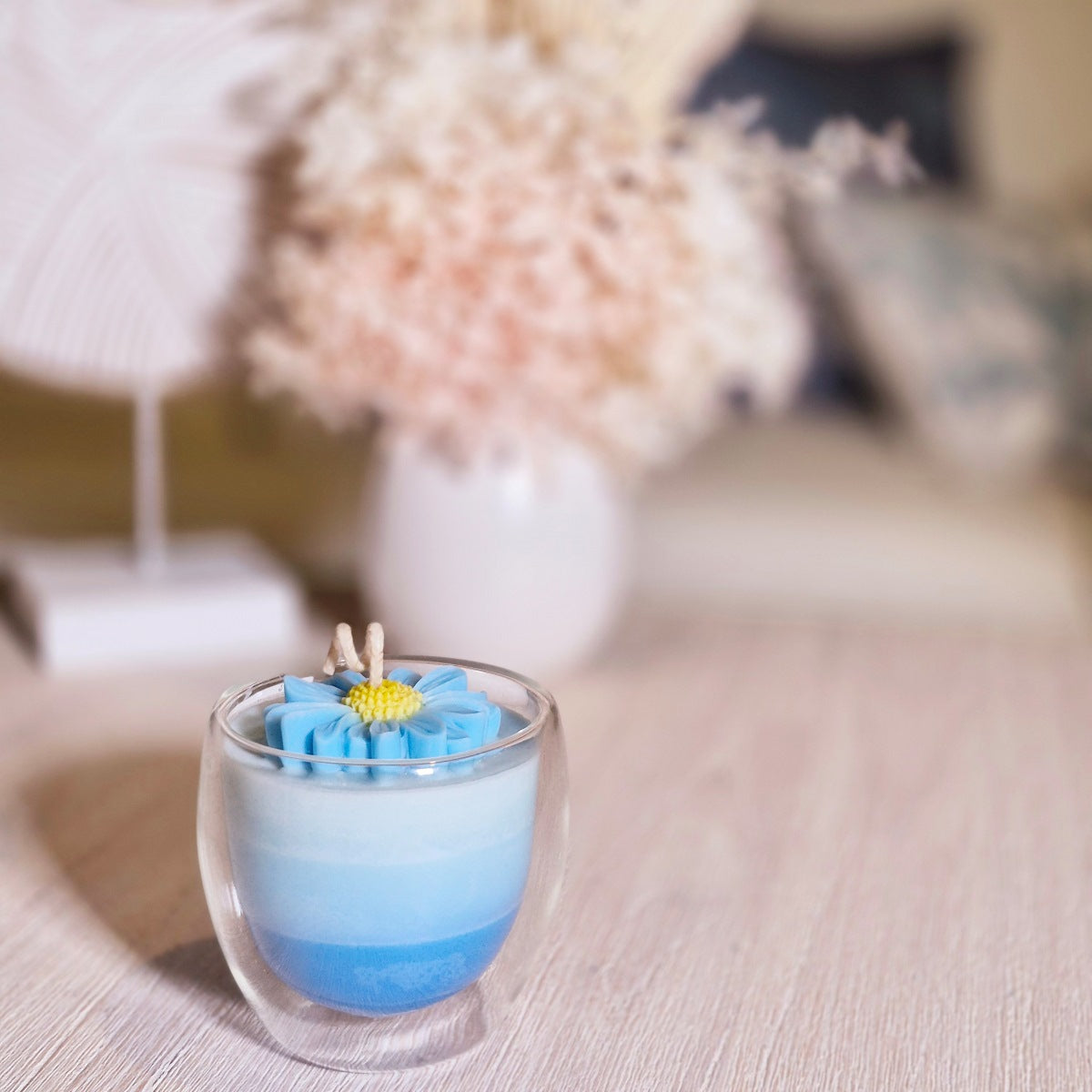 DAISY BLOOM - Floating Candle