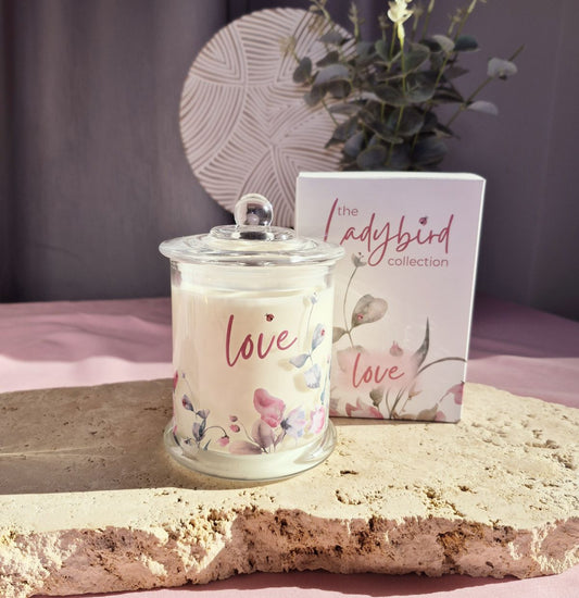 LOVE Candle