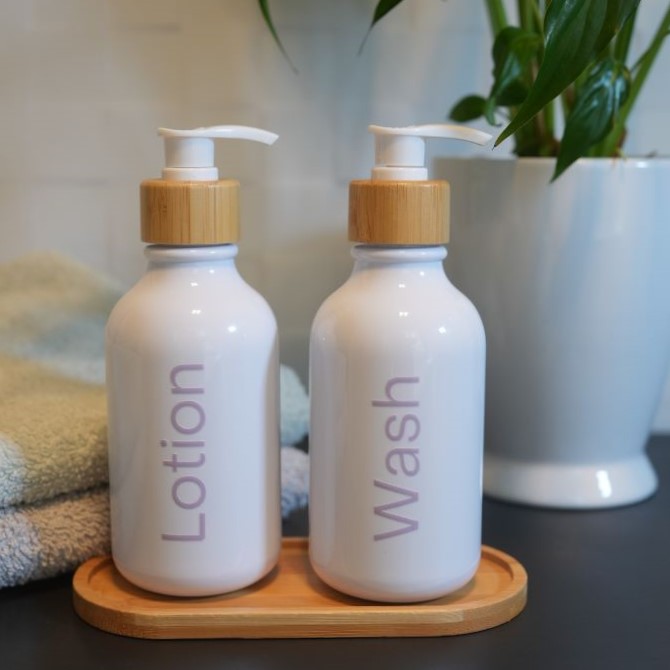 Wash & Lotion Set - White