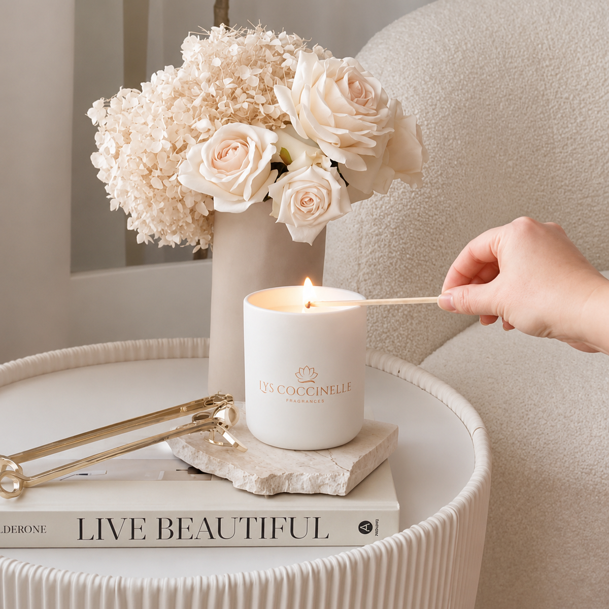 *NEW* White Orchid & Lily Candle
