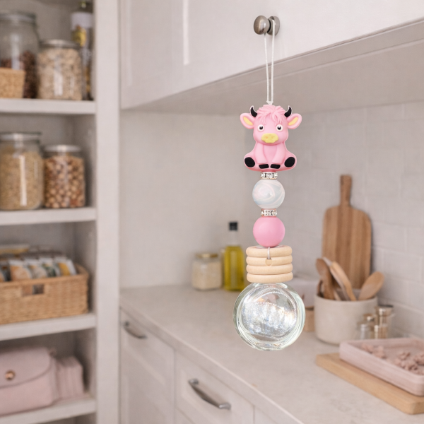 Car Diffuser - Hanging - Highland Cows (with refill bottle)